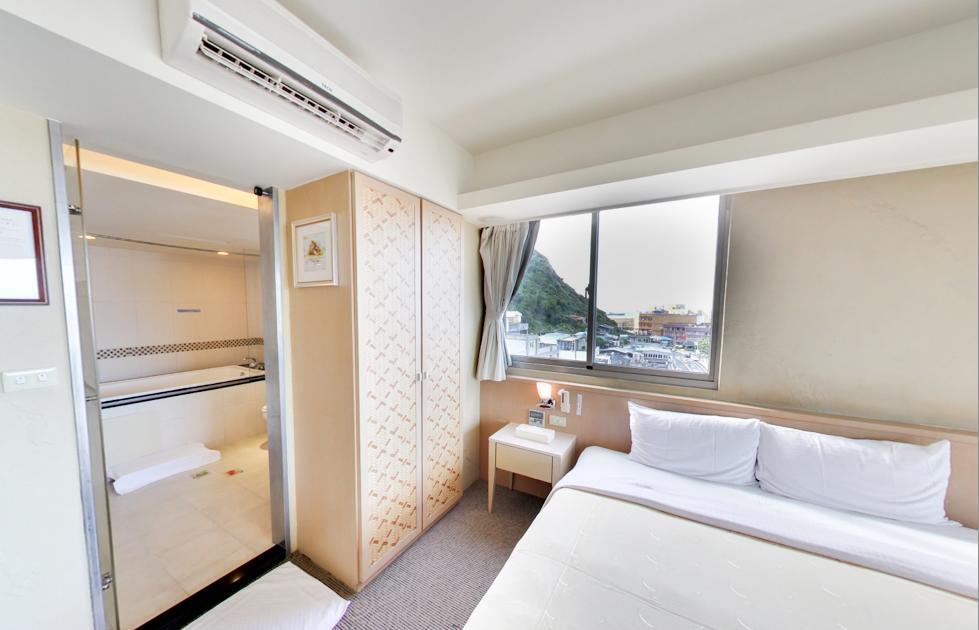 Blue Ocean Hotel Keelung Buitenkant foto